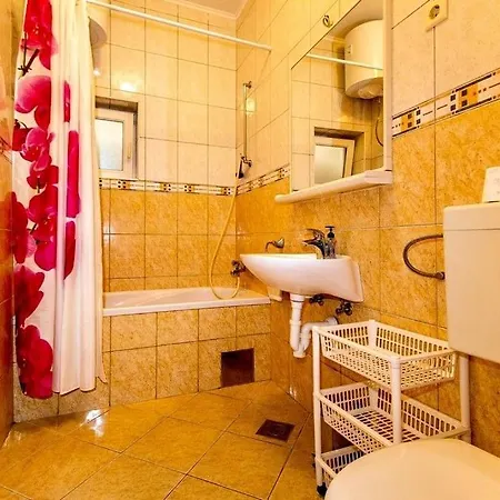 4 Bedroom With Pool At Peljesac 公寓 特尔帕尼